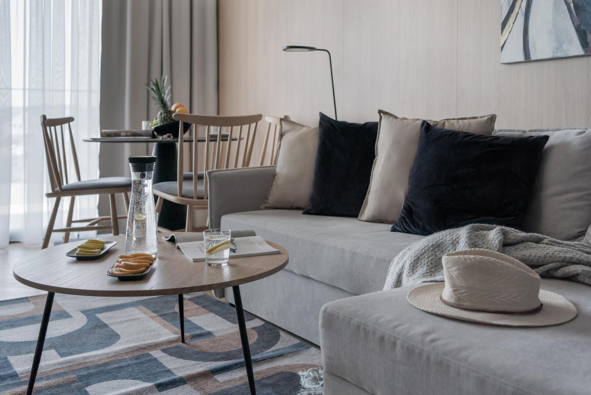 Rosa Style Lejlighedshotel Rowy  Eksteriør billede
