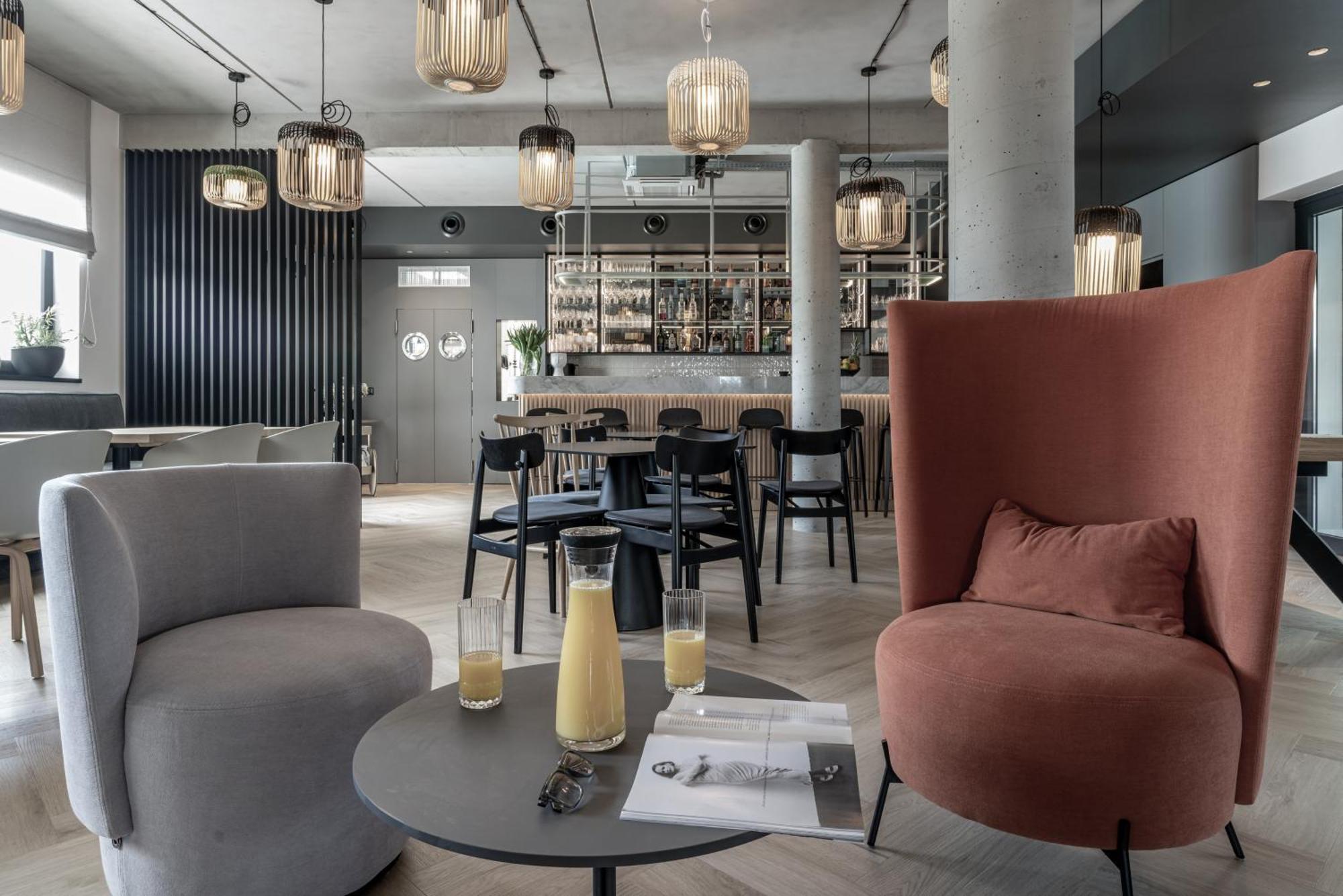 Rosa Style Lejlighedshotel Rowy  Eksteriør billede